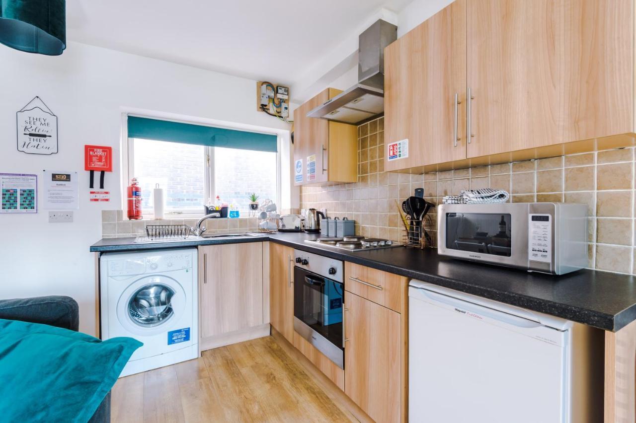 Stylish Chester City Centre Apartment By 53 Degrees Property, Ideal For Couples & Business Professionals - Sleeps 4 Екстер'єр фото