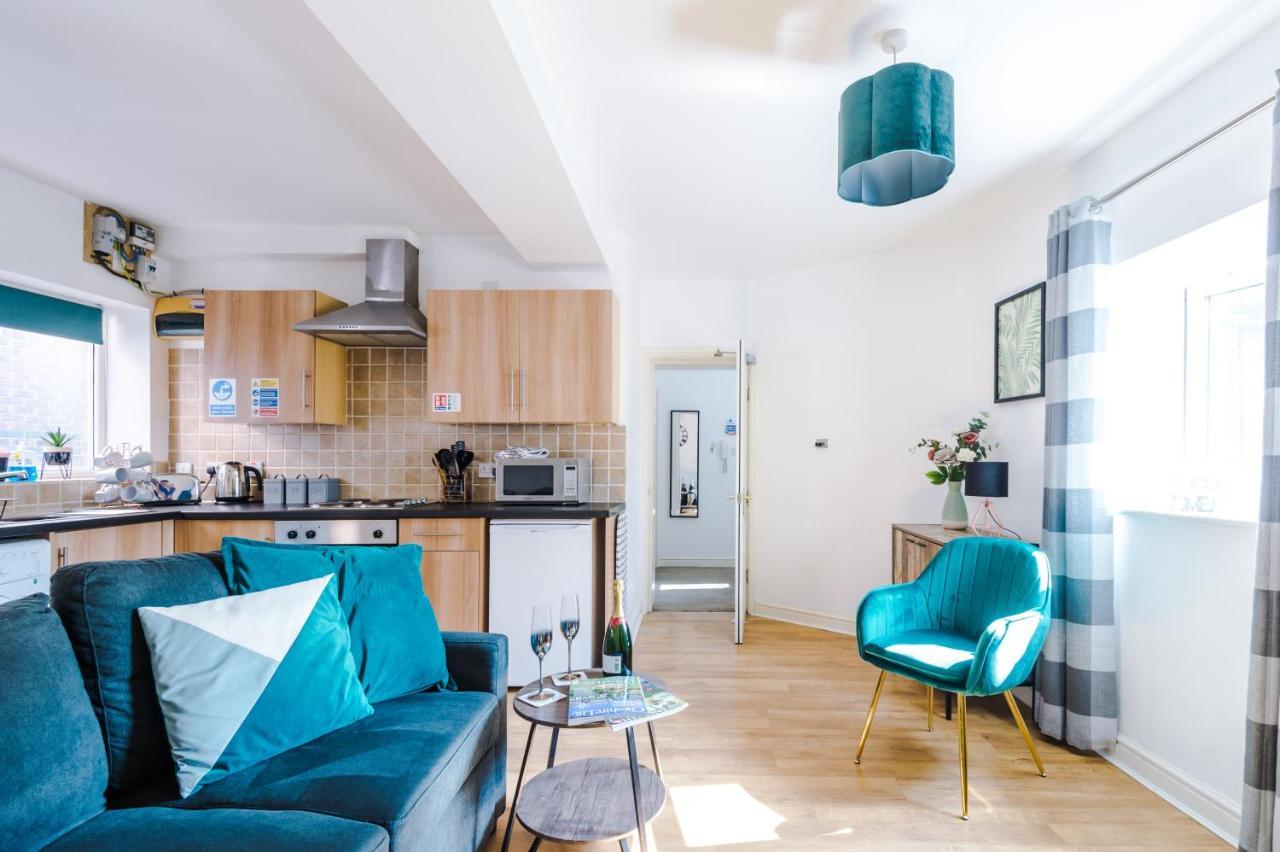 Stylish Chester City Centre Apartment By 53 Degrees Property, Ideal For Couples & Business Professionals - Sleeps 4 Екстер'єр фото